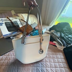 Michael Kors White Shoulder Bag with Silver Details